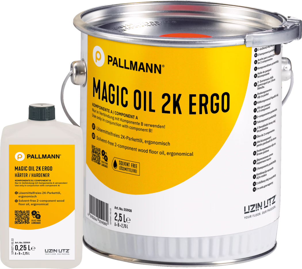 PALLMANN_dummy_Magic-Oil-2K-Ergo_2,75l_msl_2021-12 Nahaufnahme von zwei Behältern des Pallmann Magic Oil 2K Ergo Parkettöls: ein großer Metallkanister (2,5 l) mit kräftig gelbem Etikett, Metallbügel und verschlossenem Deckel mit Spannbügel sowie eine kleinere weiße Kunststoffflasche mit schwarzem Verschluss und der Aufschrift 'Härter / Komponente B'. Auf dem Etikett sind Marke 'PALLMANN', Produktname 'MAGIC OIL 2K ERGO', Hinweise 'lösemittelfrei' und '2‑Komponenten' sowie ein QR-Code und ein Barcode zu sehen. Weißer Studiohintergrund.